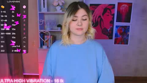 Snapshot of cutie_mili chatting on 8, 2, 2025 mili online show from 8, 2, 2025