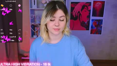 Snapshot of cutie_mili chatting on 9, 2, 2025 mili online show from 9, 2, 2025
