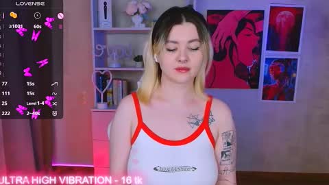 Snapshot of cutie_mili chatting on 18, 2, 2025 mili online show from 18, 2, 2025