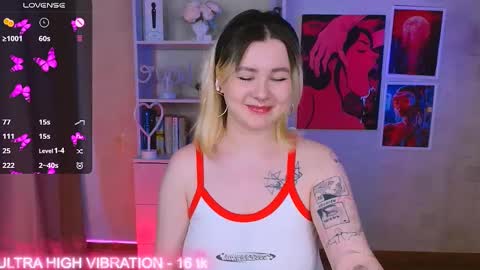 Snapshot of cutie_mili chatting on 18, 2, 2025 mili online show from 18, 2, 2025