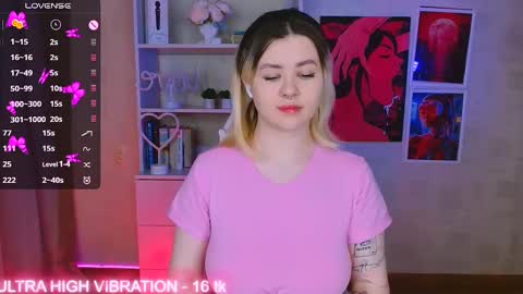 Snapshot of cutie_mili chatting on 26, 2, 2025 mili online show from 26, 2, 2025