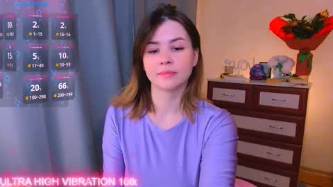 Snapshot of cutie_mili chatting on 3, 10, 2025 mili online show from 3, 10, 2025