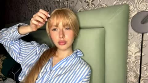 Vanessa online show from 19, 4, 2026