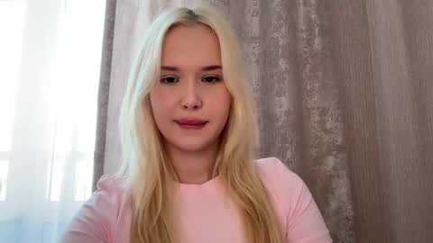 Chloe online show from 28, 3, 2026