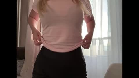 Chloe online show from 30, 3, 2026