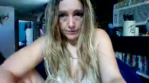 cutiiekaylss online show from 10, 7, 2026