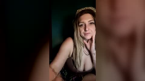 cutiiekaylss online show from 15, 7, 2026