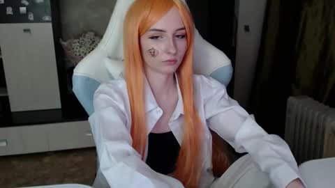 Snapshot of cutti_crystal chatting on 30, 10, 2025 Cutti Crystal online show from 30, 10, 2025