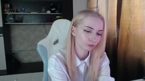 Cutti Crystal online show from 2, 4, 2026