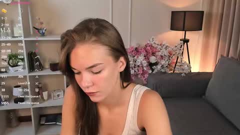 Cwen online show from 14, 9, 2025