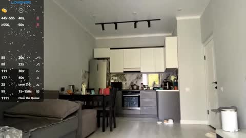 Akemi online show from 16, 9, 2025