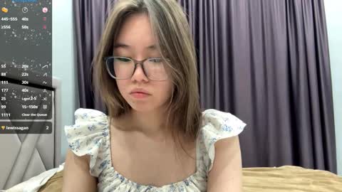 Akemi online show from 14, 10, 2025