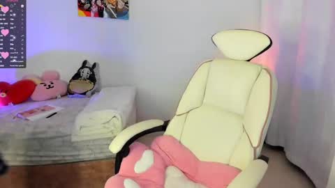 Liz online show from 20, 2, 2025