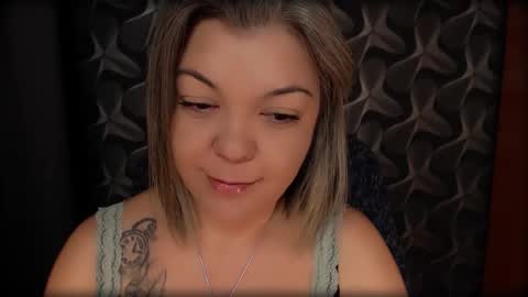 Snapshot of cyberdomme chatting on 3, 1, 2025 Full time mean bitch. online show from 3, 1, 2025