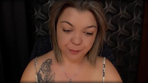 Snapshot of cyberdomme chatting on 7, 1, 2025 Full time mean bitch. online show from 7, 1, 2025