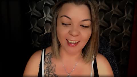 Snapshot of cyberdomme chatting on 1, 2, 2025 Full time mean bitch. online show from 1, 2, 2025