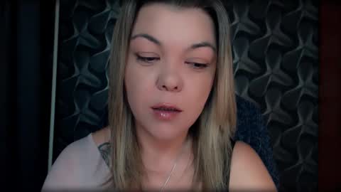 Full time mean bitch. online show from 17, 2, 2026