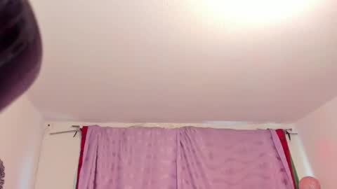 Snapshot of cynthiawatson_ chatting on 12, 11, 2025 Cynthia online show from 12, 11, 2025