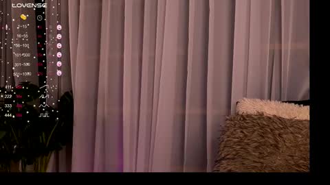 Ivy online show from 9, 10, 2025