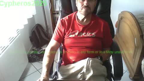 Snapshot of cypheros2025 chatting on 23, 10, 2025 Chris online show from 23, 10, 2025