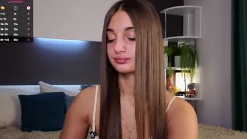 Isabella online show from 15, 2, 2025