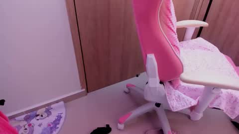 Snapshot of d___darling chatting on 25, 12, 2024 darling online show from 25, 12, 2024