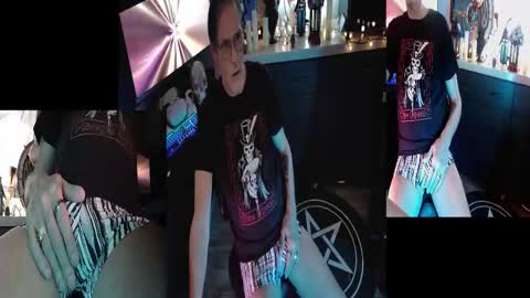 Snapshot of d_j_strokes chatting on 11, 2, 2026 Dave online show from 11, 2, 2026