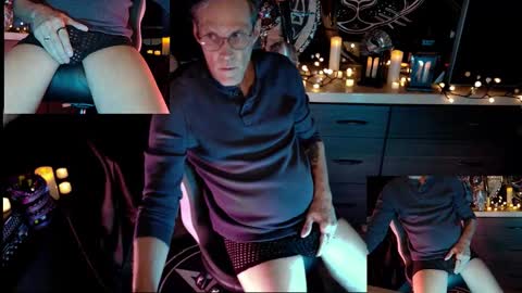 Snapshot of d_j_strokes chatting on 4, 3, 2026 Dave online show from 4, 3, 2026