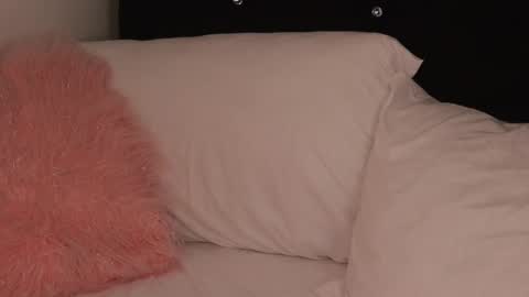 Snapshot of daarlene chatting on 25, 12, 2024 Darlene online show from 25, 12, 2024