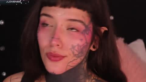 Snapshot of daarlene chatting on 11, 2, 2025 Darlene online show from 11, 2, 2025