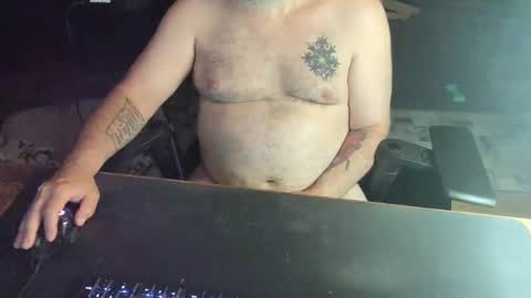 Snapshot of dadbodfatrod chatting on 13, 9, 2025 Daddy online show from 13, 9, 2025