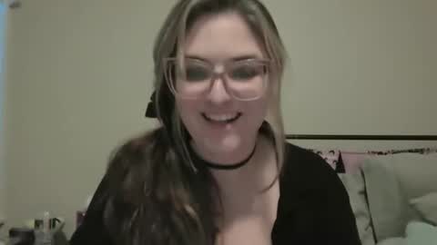 daddies_princesss online show from 11, 1, 2026