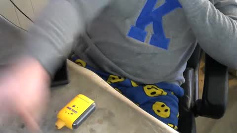 Snapshot of daddiessissyboy chatting on 12, 12, 2024 daddiessissyboy online show from 12, 12, 2024