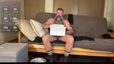 Daddy Dawg Driller online show from 16, 6, 2026
