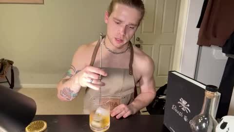 Snapshot of daddydaydrinkz chatting on 4, 3, 2025 DaddydayDrinkz online show from 4, 3, 2025