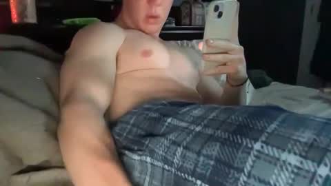 Snapshot of daddygmoney6969 chatting on 9, 12, 2024 daddygmoney6969 online show from 9, 12, 2024