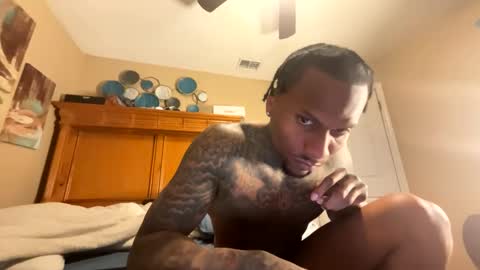 sexy tatted king bbc online show from 14, 1, 2026