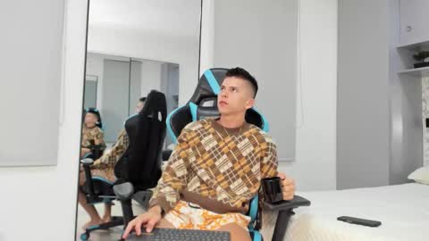 Snapshot of daddyrich4u chatting on 17, 10, 2025 daddyrich4u online show from 17, 10, 2025