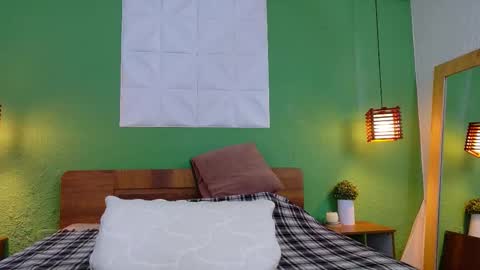 Valen online show from 27, 2, 2025