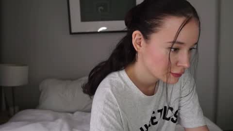 Daddys Trouble online show from 6, 11, 2025