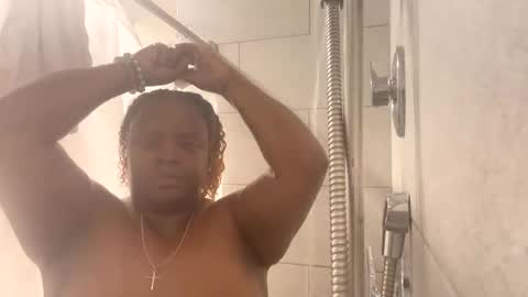 Snapshot of dadeesqtpieluvsu chatting on 20, 4, 2026 DadeesQTPie online show from 20, 4, 2026