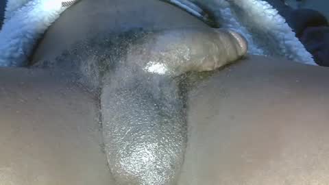 Snapshot of dadyschlong chatting on 13, 7, 2026 GIANT Lamar 72 ft tall with a 10 inches BBC hard quick cumshot in private show lets go online show from 13, 7, 2026