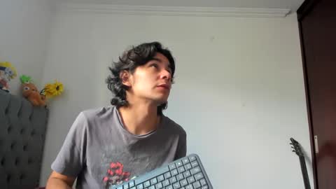 Snapshot of daemon_txuspunk chatting on 11, 1, 2025 DAEMON online show from 11, 1, 2025