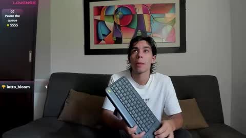 Snapshot of daemon_txuspunk chatting on 19, 10, 2025 DAEMON online show from 19, 10, 2025