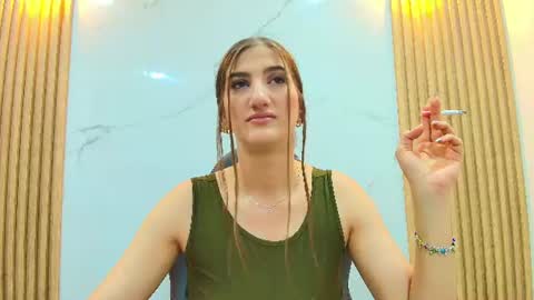 Snapshot of dafne_castro6478 chatting on 29, 6, 2026 Dafne Castro online show from 29, 6, 2026