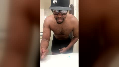 Snapshot of dafoxxx876 chatting on 15, 4, 2026 dafoxxx876 online show from 15, 4, 2026