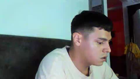 Snapshot of dage_19 chatting on 4, 4, 2026 my name is Jhon and I live in colombia online show from 4, 4, 2026