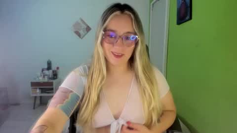 Snapshot of dahia888 chatting on 3, 10, 2025 Dahia online show from 3, 10, 2025