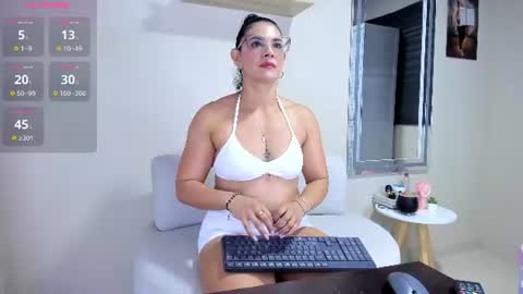 Dahian  online show from 21, 7, 2026