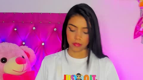 Snapshot of dahiangomezz chatting on 21, 1, 2025 online show from 21, 1, 2025